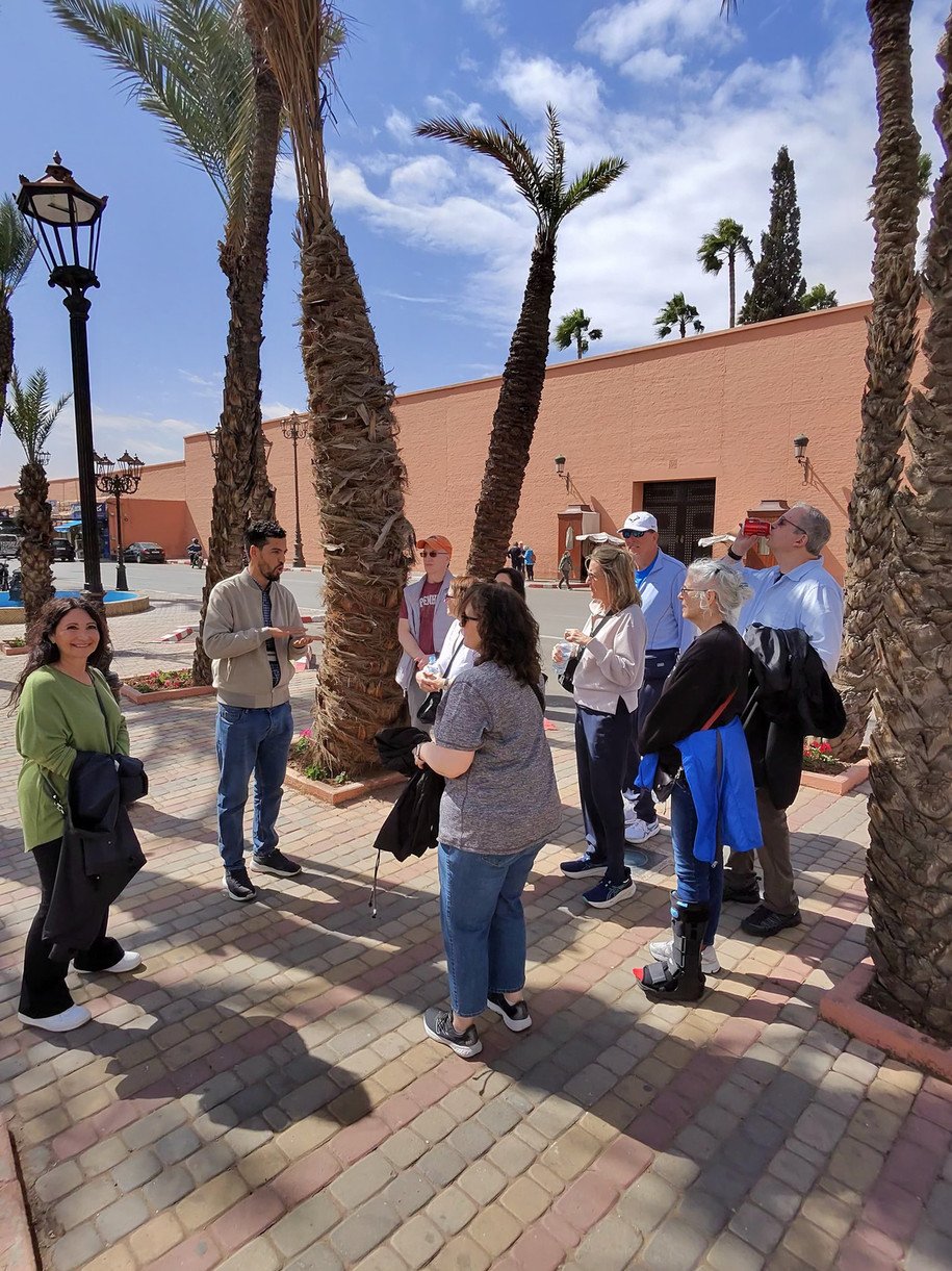 Ali leading a private historical walking tour in Fes